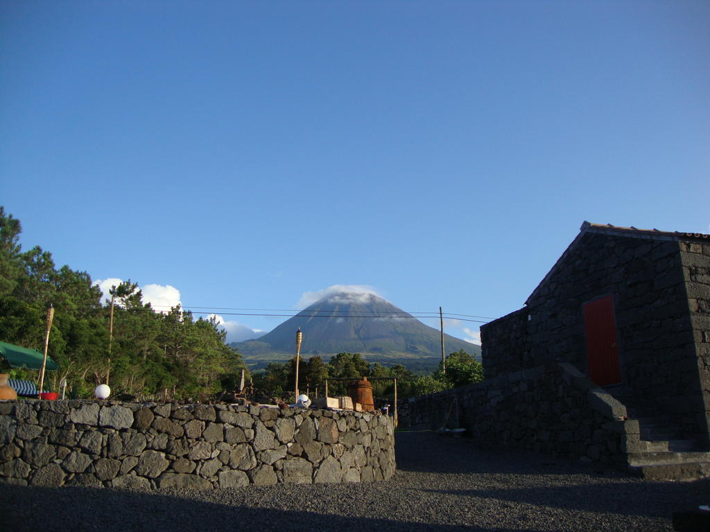 Casas Alto Da Bonanca Guest House Sao Roque do Pico Bagian luar foto